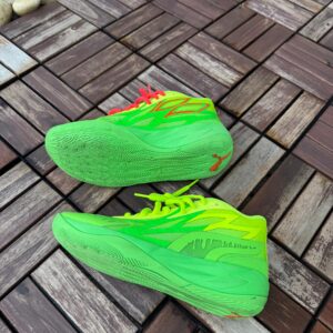 Lamelo Ball MB.02 Nickelodeon Slime Size 6