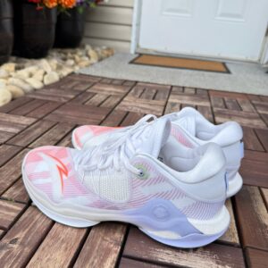 Anta Skyline Size 10.5