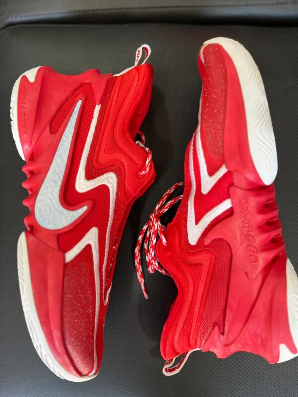 Nike Cosmic Unity 2 Size 14.5