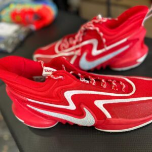 Nike Cosmic Unity 2 Size 14.5